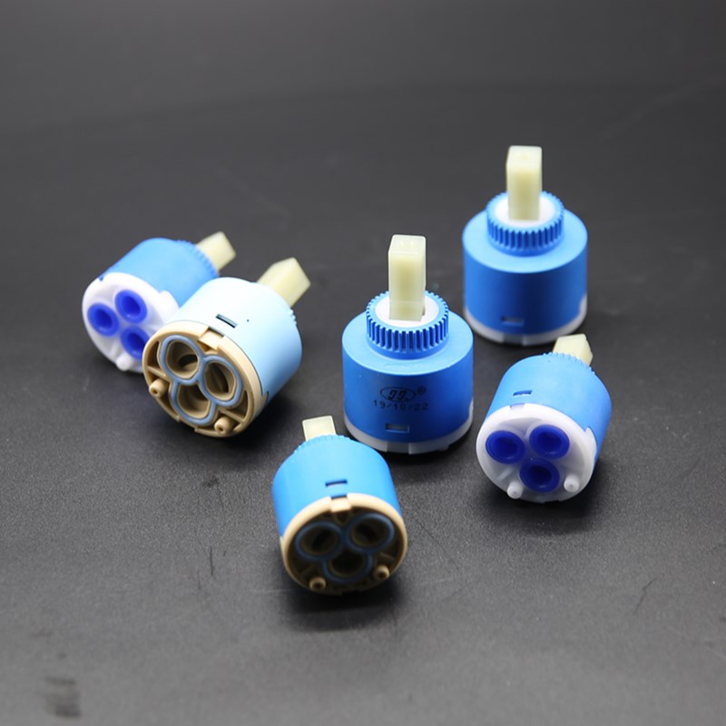 Faucets Mixing Spool Valve 25  - Shower Valve Cartridge recension och pris